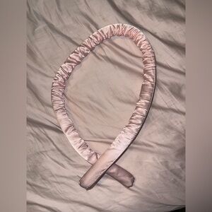 Satin Heatless Curl Wrap